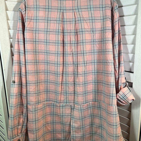 NWOT WHITE BIRCH BUTTON DOWN SHIRT - Picture 2 of 10